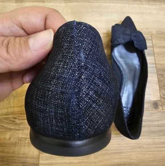 Tory Burch "Rosalind" Denim leather Pointed Toe Flats, size US 8.5 - Picture 15 of 17